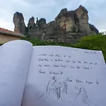 The House Under The Rocks Of Meteora 1 아파트