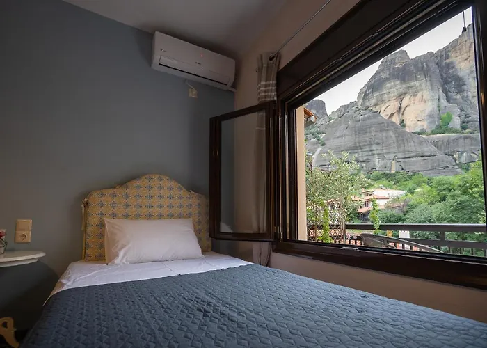 The House Under The Rocks Of Meteora 1 Apartment *