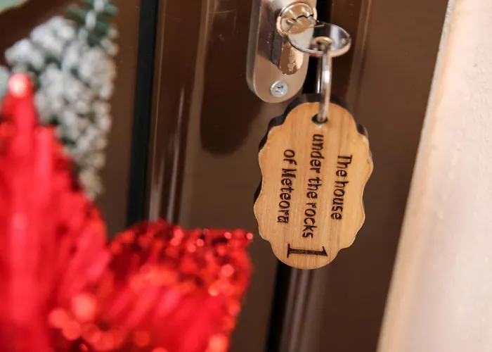 Apartment The House Under The Rocks Of Meteora 1 Kalambaka